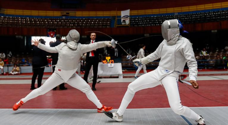 Oro para cubano Hansel Julián en lid regional de esgrima