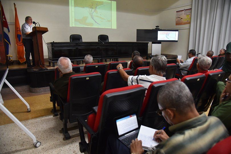 Encuentro con los representantes de los órganos de trabajo y aseguramiento del Consejo de Defensa Nacional y el Centro de Dirección del EMNDC