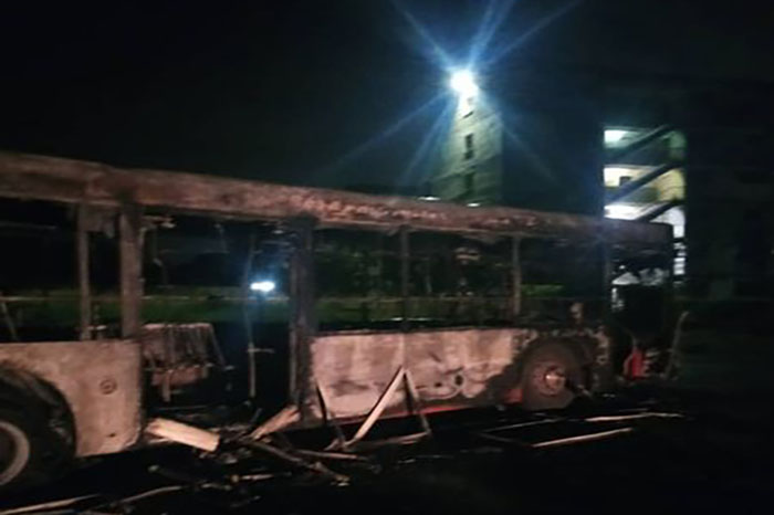 incendio de ómnibus en La Habana