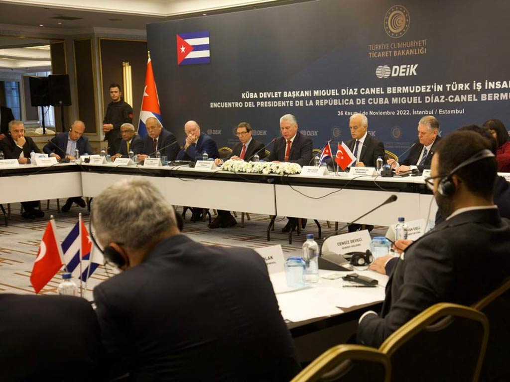 Presidente de Cuba se reúne con empresariado turco Presidente de Cuba se reúne con empresariado turco