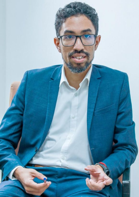 director de Políticas Macroeconómicas, del Banco Central de Cuba, el diputado a la Asamblea Nacional del Poder Popular, Ian Pedro Carbonell Karell