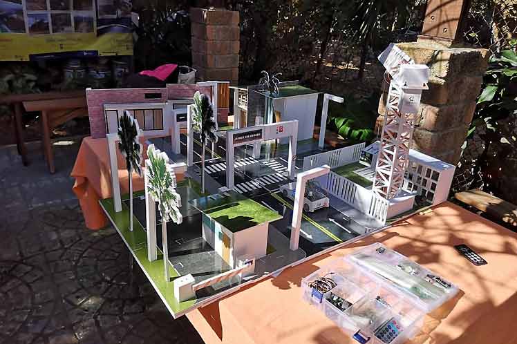 Maqueta Maqueta