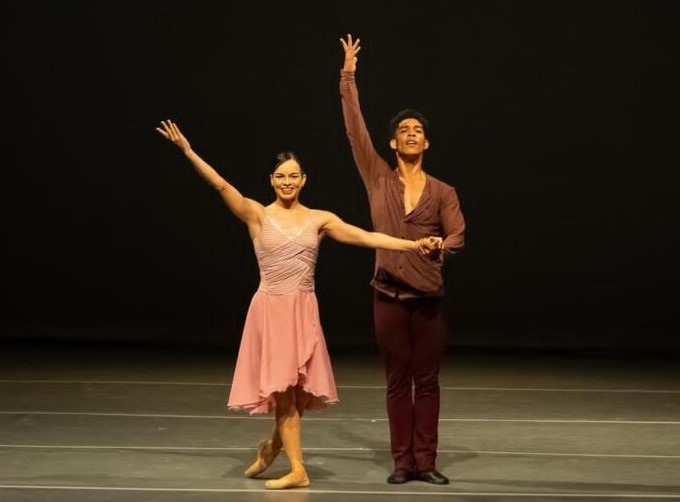 Estrellas del Ballet Nacional de Cuba brillan en Italia