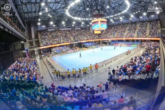Polideportivo Alexis Argüello durante la final. Foto: Círculo de Espera. Polideportivo Alexis Argüello durante la final. Foto: Círculo de Espera.
