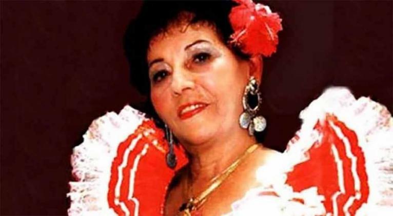 cantante Celina González