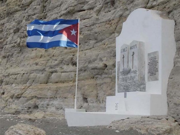 Monumento que recuerda el lugar del desembarco
