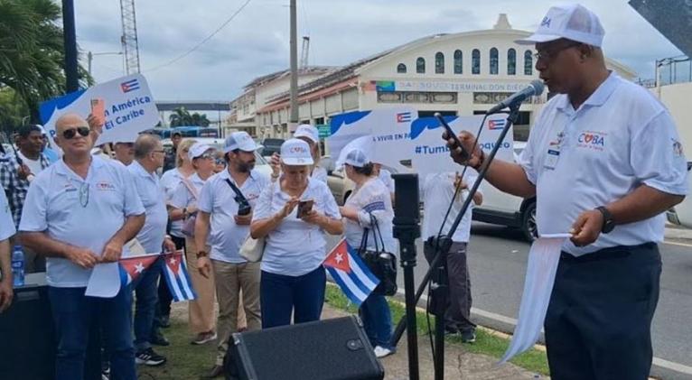 Cubanos residentes