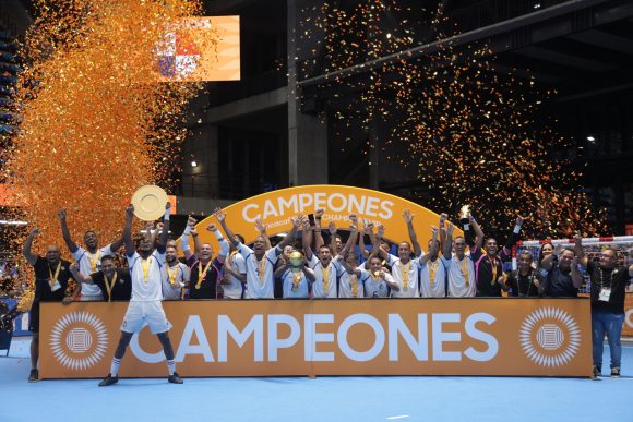 Panamá, campeona por vez primera del torneo de Concacaf. Foto: Victor Straffons. Panamá, campeona por vez primera del torneo de Concacaf. Foto: Victor Straffons.