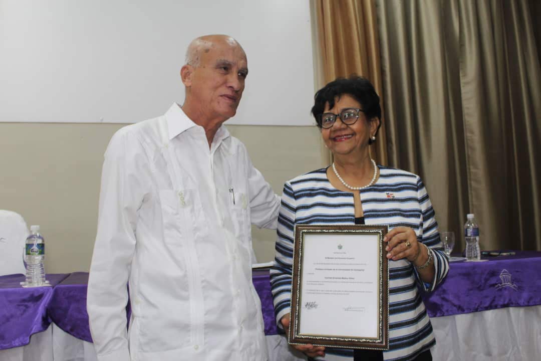 Doctora en Ciencia,Carmen Evarista Matías Pérez 