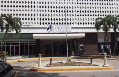 Ejecuta Ministerio de Finanzas y Precios control nacional