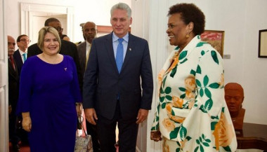 Presidente de Cuba sostiene encuentros de alto nivel en Barbados