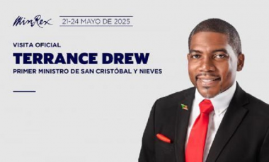 Primer ministro de San Cristóbal y Nieves, Honorable Dr. Terrance Drew